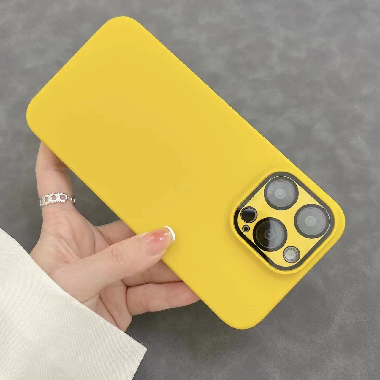 Ultra-Thin Matte Phone Case for iPhone 13/14/15 Pro Max